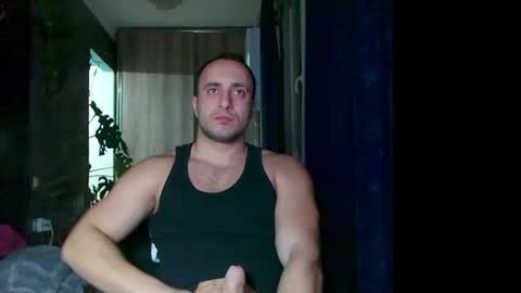 Snapshot of t_huracane chatting on 01/17/26, 04:43 Huracane online show from 01/17/26, 04:43