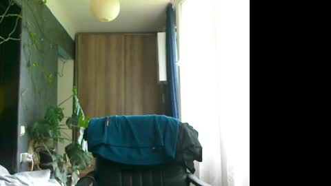 Snapshot of t_huracane chatting on 05/22/26, 09:59 Huracane online show from 05/22/26, 09:59