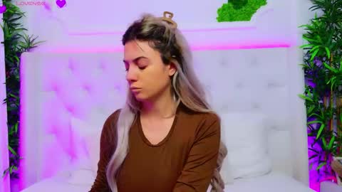 Snapshot of taahiraarabian chatting on 12/03/25, 01:20 Arianna online show from 12/03/25, 01:20