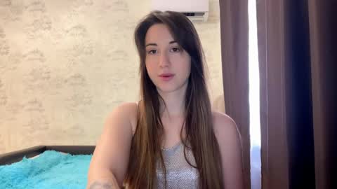 Nika online show from 06/05/26, 11:49