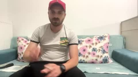 Snapshot of taboo_total_sex chatting on 05/19/26, 06:14 Alice online show from 05/19/26, 06:14