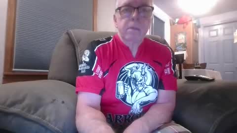 tacrunner66_ online show from 02/02/25, 02:06