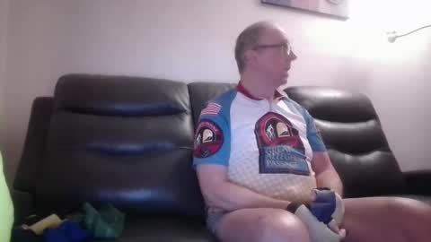tacrunner66_ online show from 02/04/25, 02:53
