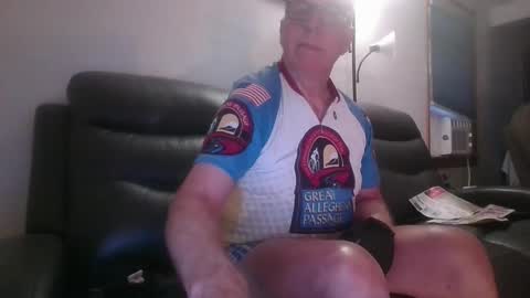 tacrunner66_ online show from 09/24/25, 01:47