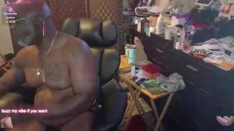 Tadaha72 online show from 10/31/25, 02:23