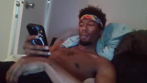 Taejhon online show from 12/16/24, 10:18