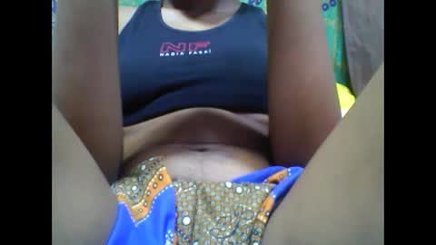 tahiriniah online show from 02/08/25, 03:10