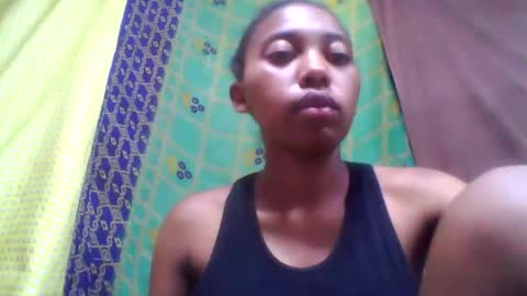 tahiriniah online show from 02/12/25, 12:12