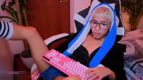 taichi online show from 09/26/25, 06:28