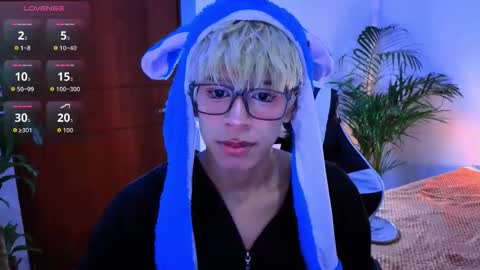 taichi online show from 10/27/25, 10:41