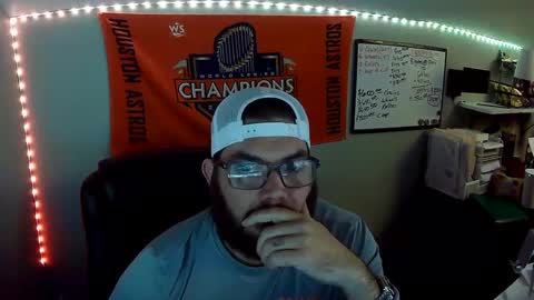 TaintNuzzler online show from 09/26/25, 09:35