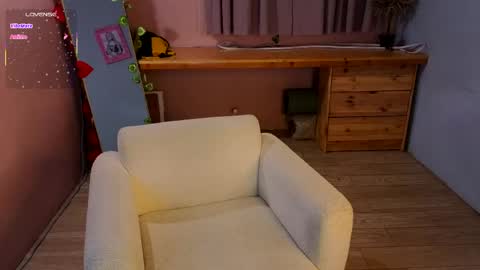 Lizzy online show from 05/31/26, 06:09