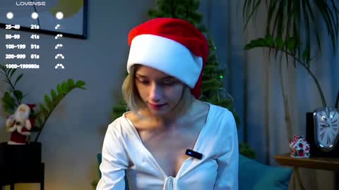 Mia online show from 12/16/24, 01:31