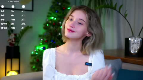 Mia online show from 12/18/24, 01:59