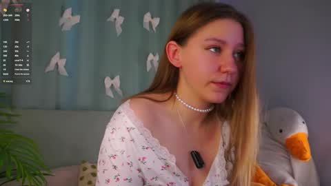 Molly online show from 05/18/26, 04:07