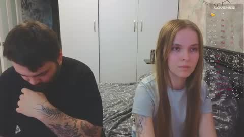Snapshot of taiti_fox_cub chatting on 06/21/26, 04:09 taiti_fox_cub online show from 06/21/26, 04:09