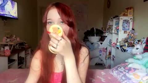 Eva   online show from 06/10/26, 07:29