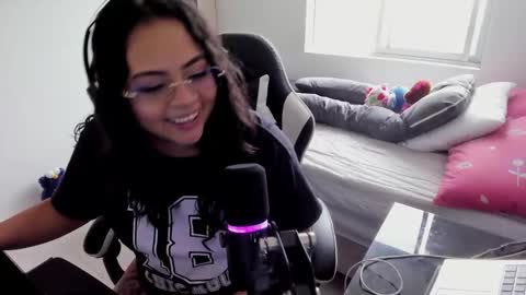 Snapshot of takaragr chatting on 11/24/25, 05:12 kalagr online show from 11/24/25, 05:12