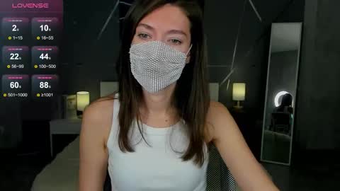 Sasha online show from 10/15/25, 01:39