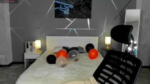 Sasha online show from 11/07/25, 02:00