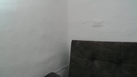 Snapshot of talhi_ chatting on 11/12/25, 03:40 talhi_ online show from 11/12/25, 03:40