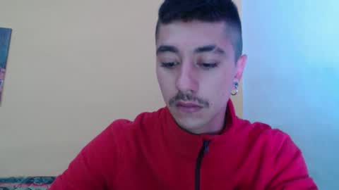 Snapshot of talhi_ chatting on 11/24/25, 04:23 talhi_ online show from 11/24/25, 04:23