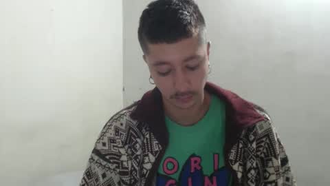 Snapshot of talhi_ chatting on 12/02/25, 08:52 talhi_ online show from 12/02/25, 08:52