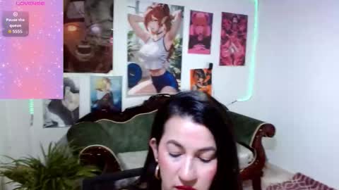Snapshot of talia_mystic chatting on 03/23/26, 02:10 Talia mia online show from 03/23/26, 02:10
