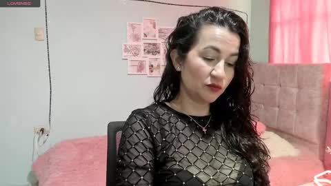 Snapshot of talia_mystic chatting on 04/10/26, 01:27 Talia mia online show from 04/10/26, 01:27