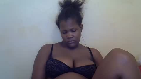 Snapshot of taliah254 chatting on 02/18/25, 04:26 taliah254 online show from 02/18/25, 04:26