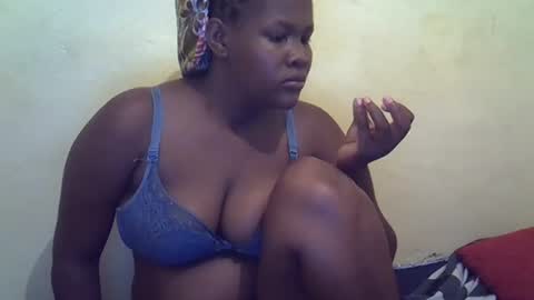 Snapshot of taliah254 chatting on 02/24/25, 11:19 taliah254 online show from 02/24/25, 11:19