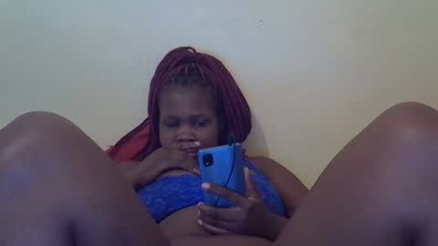 Snapshot of taliah254 chatting on 02/25/25, 11:08 taliah254 online show from 02/25/25, 11:08