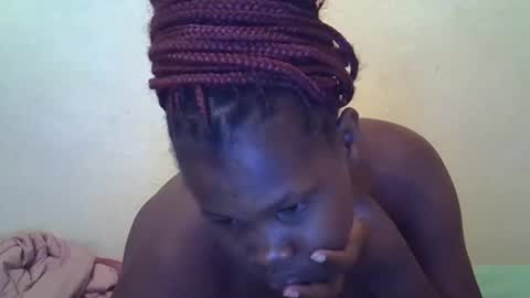 Snapshot of taliah254 chatting on 02/27/25, 10:53 taliah254 online show from 02/27/25, 10:53