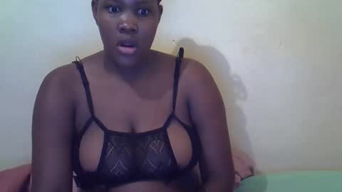 Snapshot of taliah254 chatting on 02/28/25, 02:09 taliah254 online show from 02/28/25, 02:09