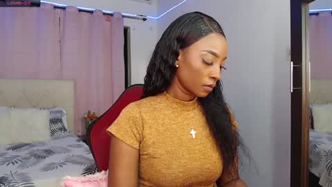 taliana  modelo independiente online show from 01/11/25, 04:48