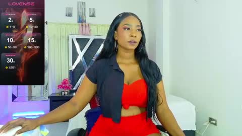 taliana  modelo independiente online show from 06/19/26, 02:38