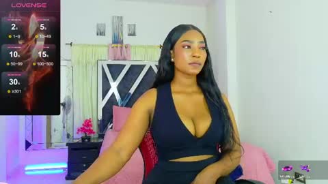 taliana  modelo independiente online show from 06/25/26, 05:12