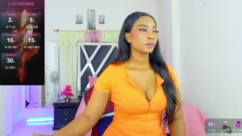 taliana  modelo independiente online show from 07/12/26, 12:56