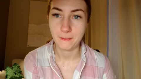  Kira  online show from 01/03/25, 06:11
