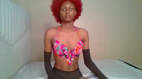 Snapshot of talisha_smiley chatting on 03/25/26, 04:18 talisha smiles online show from 03/25/26, 04:18