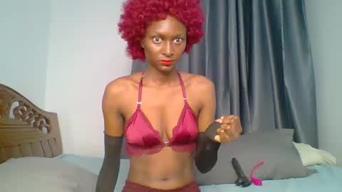 Snapshot of talisha_smiley chatting on 04/26/26, 05:27 talisha smiles online show from 04/26/26, 05:27