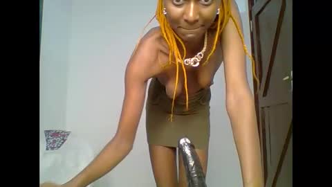 Snapshot of talisha_smiley chatting on 06/08/26, 06:08 talisha smiles online show from 06/08/26, 06:08