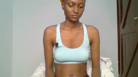 Snapshot of talisha_smiley chatting on 06/12/26, 03:05 talisha smiles online show from 06/12/26, 03:05