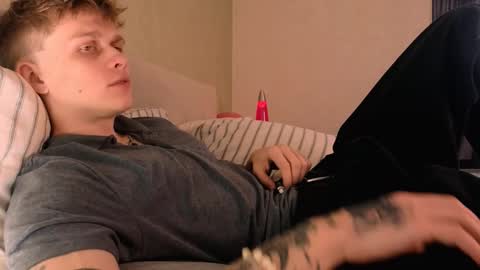 Snapshot of talkinghead7 chatting on 10/06/25, 11:18 Colin online show from 10/06/25, 11:18