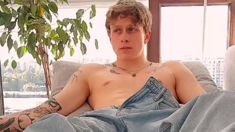 Colin online show from 05/26/26, 04:03