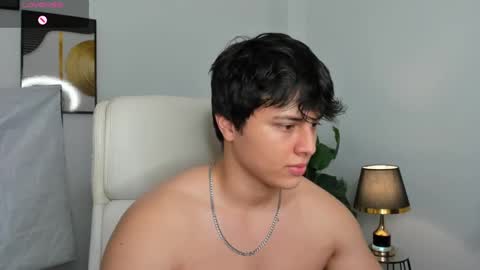 thomas online show from 03/04/25, 04:49