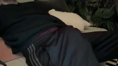 Snapshot of talkinjazz chatting on 03/04/25, 01:12 talkinjazz online show from 03/04/25, 01:12