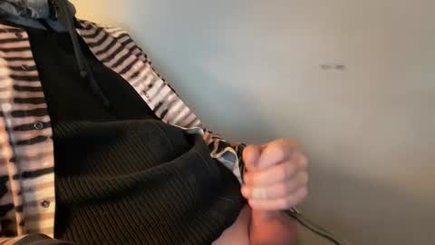 Snapshot of talkinjazz chatting on 10/01/25, 04:57 talkinjazz online show from 10/01/25, 04:57