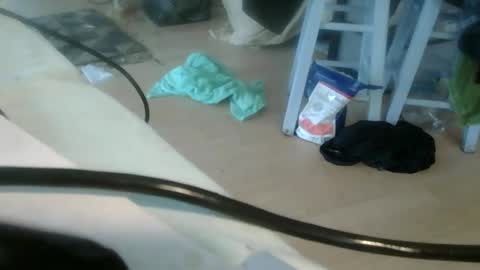 Snapshot of tall47hard chatting on 03/05/25, 02:34 tall47hard online show from 03/05/25, 02:34