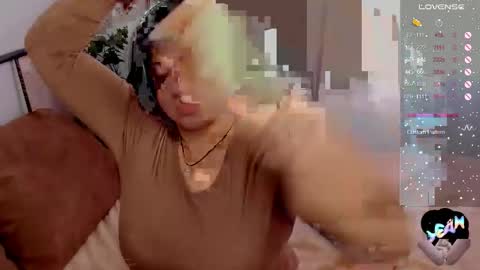 Talla online show from 11/25/25, 09:09